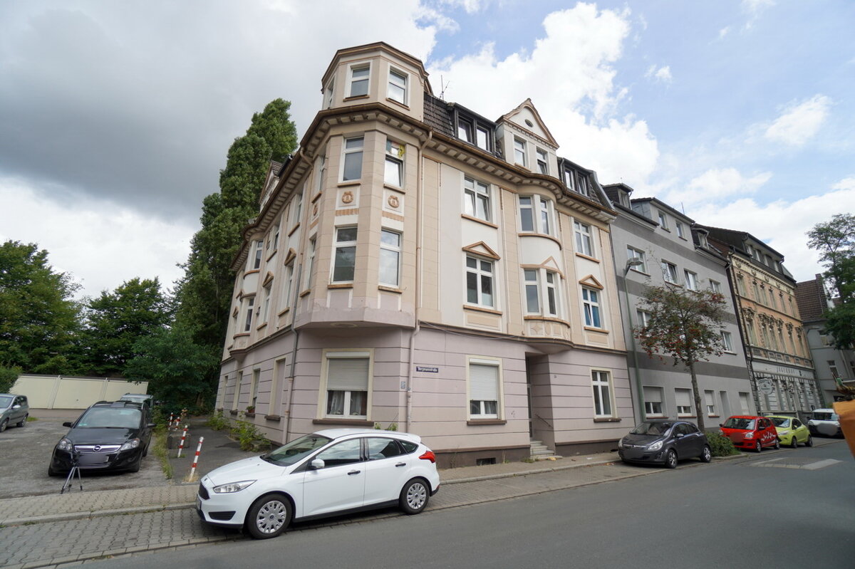 Mehrfamilienhaus zum Kauf provisionsfrei 549.900 € 24 Zimmer 689,5 m²<br/>Wohnfläche 780 m²<br/>Grundstück ab sofort<br/>Verfügbarkeit Bergmannstr. 47 Ückendorf Gelsenkirchen / Ückendorf 45886