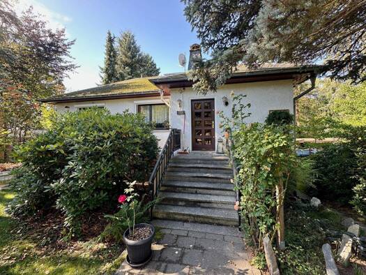 Einfamilienhaus zum Kauf 342.000 € 7 Zimmer 184 m² 1.610 m² Grundstück Reichenhain Chemnitz 09125