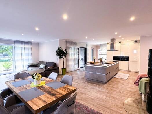 Gewerbeobjekt zum Kauf als Kapitalanlage geeignet 800.000 € 4 Zimmer 356 m² 2.605 m² Grundstück Ihrhove Westoverledingen 26810