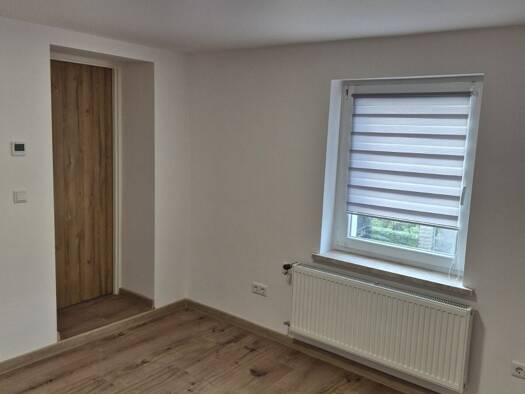 Wohnung zur Miete 324 € 2 Zimmer 32,4 m² 1. Geschoss Hauptstraße 32 Leuba Ostritz 02899
