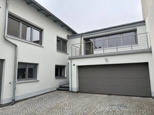 Haus zur Miete 1.250 € 4 Zimmer 133 m² frei ab sofort Bärengasse 2 Bad Staffelstein 96231