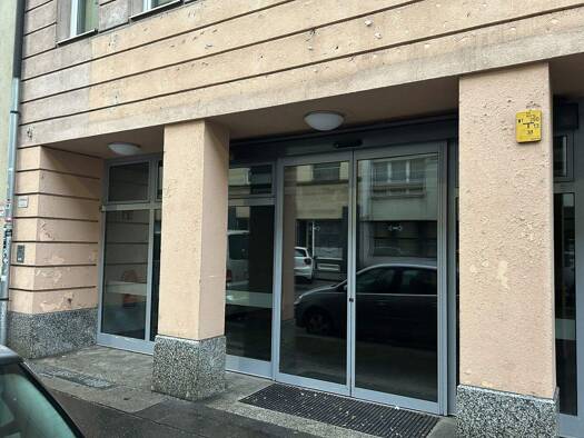 Laden zur Miete 16 € Wien 1050