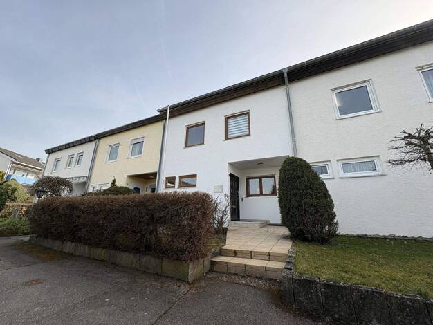Reihenmittelhaus zum Kauf 540.000 € 5 Zimmer 141 m² 241 m² Grundstück Böblingen 71032