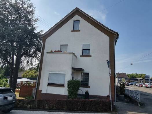 Mehrfamilienhaus zum Kauf 199.990 € 5 Zimmer 120 m² 383 m² Grundstück Altenkirchen 57610