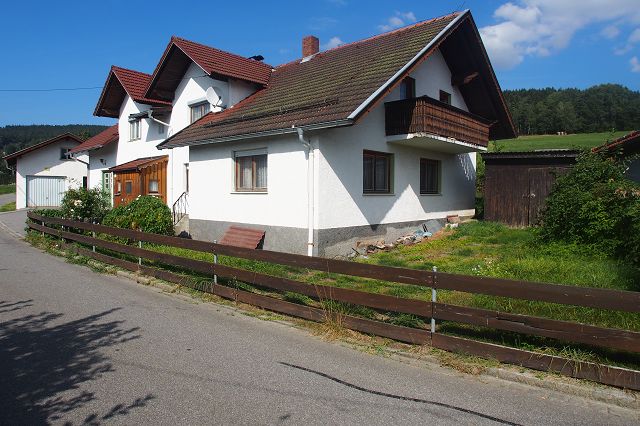 Einfamilienhaus zum Kauf 149.000 € 8 Zimmer 220 m²<br/>Wohnfläche 1.777 m²<br/>Grundstück Haibühl Arrach 93474