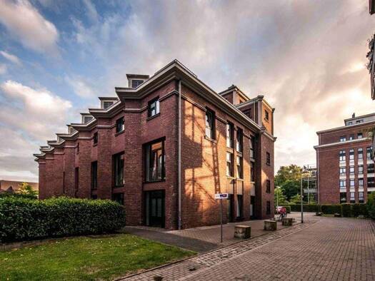 Mehrfamilienhaus zum Kauf als Kapitalanlage geeignet 1.650.000 € 13 Zimmer 602 m² 1.120 m² Grundstück Von-Klespe-Straße Grube Carl Frechen 50226