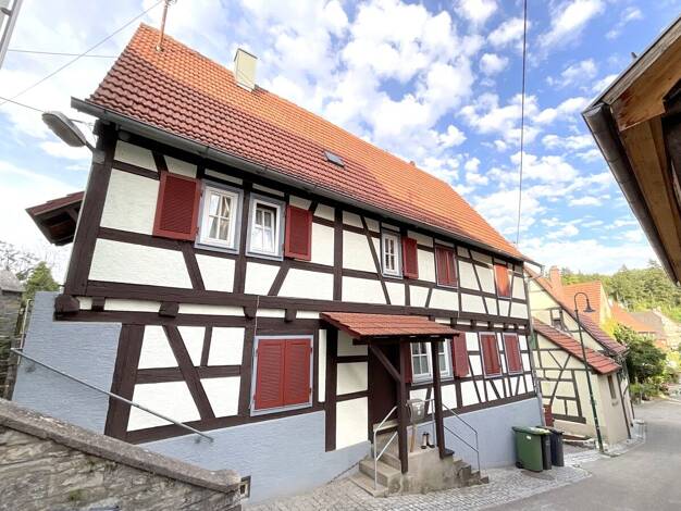 Mehrfamilienhaus zum Kauf 295.000 € 7 Zimmer 142 m² 249 m² Grundstück Großglattbach Mühlacker 75417