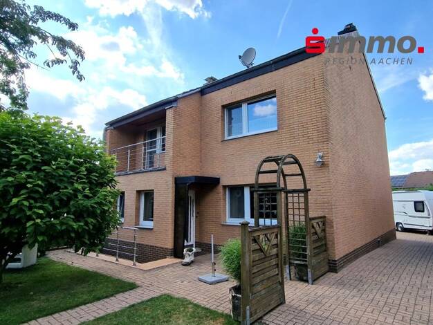 Einfamilienhaus zum Kauf 324.000 € 8 Zimmer 123 m² 950 m² Grundstück Welldorf Jülich 52428