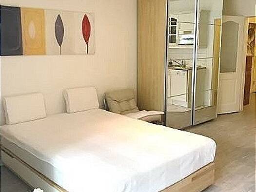 Terrassenwohnung zur Miete auf Zeit 1.020 € 1 Zimmer 40 m² frei ab sofort Schnelsen Eimsbüttel 22459