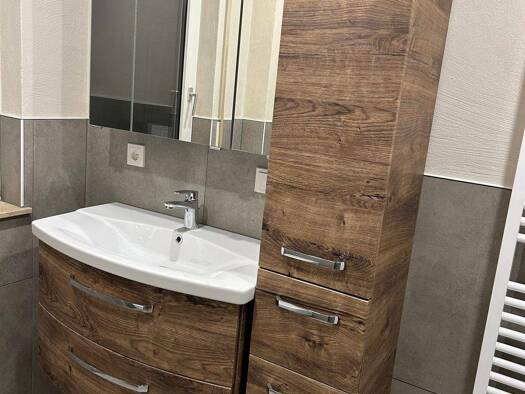 Wohnung zur Miete 900 € 3 Zimmer 90 m² frei ab sofort Altenkirchen 66903