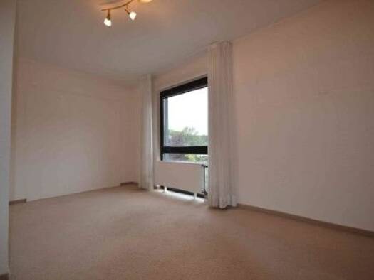 Wohnung zur Miete 800 € 4 Zimmer 145 m² frei ab sofort Hollmanns Böschken 11 Barmen Wuppertal 42277