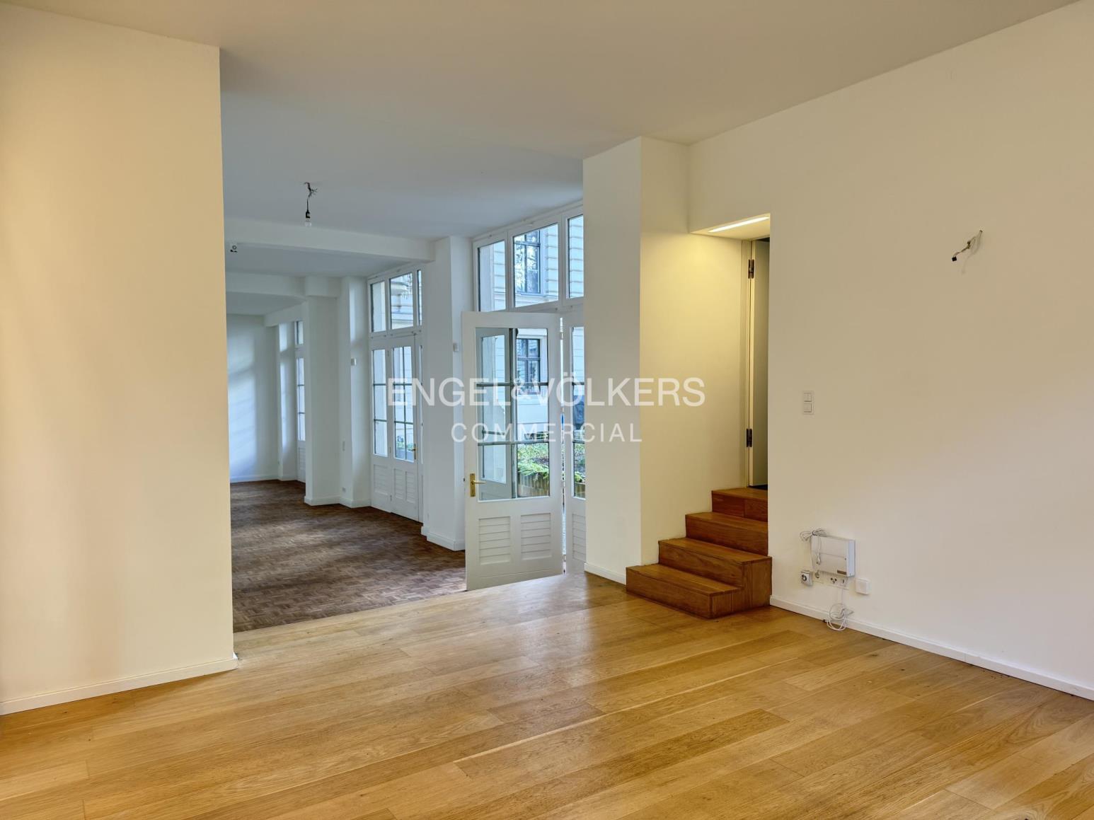 Büro-/Praxisfläche zur Miete 27,50 € 111 m²<br/>Bürofläche ab 111 m²<br/>Teilbarkeit Kreuzberg Berlin 10965