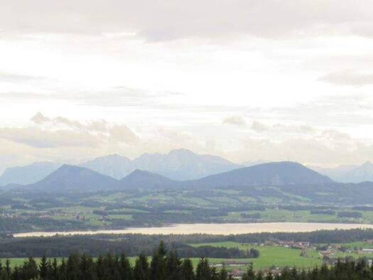 Wohnung zur Miete 695 € 2 Zimmer 68,5 m² frei ab 01.03.2026 Schleedorf 5203