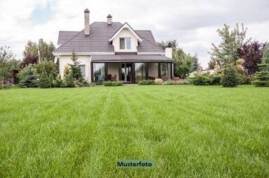 Einfamilienhaus zum Kauf 141.000 € 1 Zimmer 180 m² 1.373 m² Grundstück Stavenhagen, Reuterstadt Stavenhagen 17153