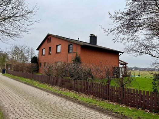 Einfamilienhaus zum Kauf 625.000 € 6,5 Zimmer 300 m² 1.400 m² Grundstück frei ab sofort Minsen Wangerland 26434