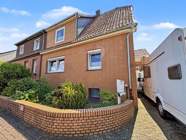 Einfamilienhaus zum Kauf 199.000 € 4 Zimmer 130 m² 835 m² Grundstück Groß Ilsede Ilsede 31241