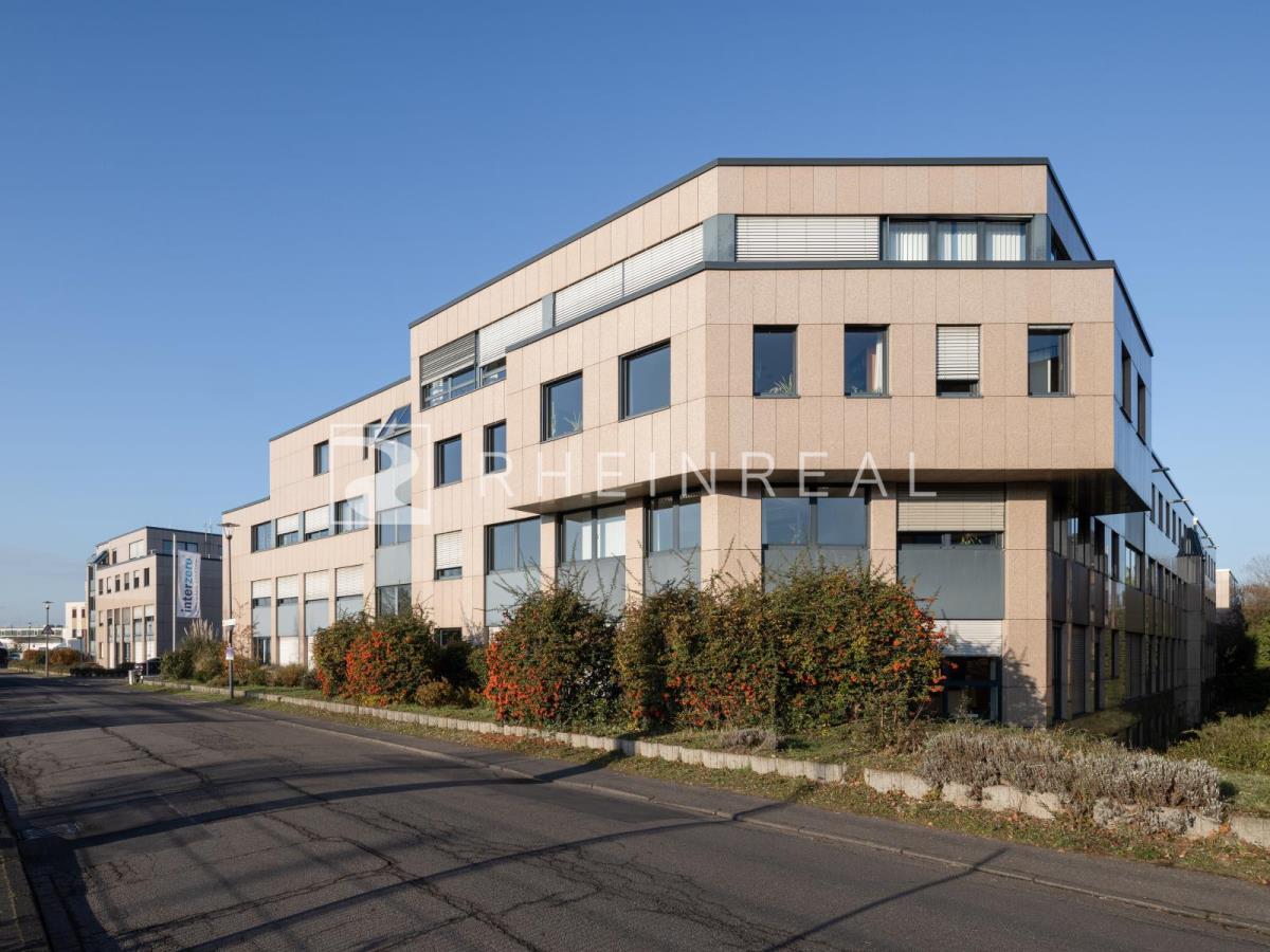 Büro-/Praxisfläche zur Miete Provisionsfrei 482,3 m²<br/>Bürofläche Ab 241 m²<br/>Teilbarkeit Westhoven Köln 51149