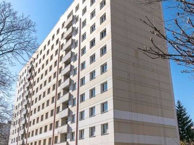 Wohnung zur Miete 624 € 5 Zimmer 80,5 m² 1. Geschoss frei ab 31.08.2026 Budapester Straße 39 Südvorstadt-West Ortsamtsbereich Plauen 01069