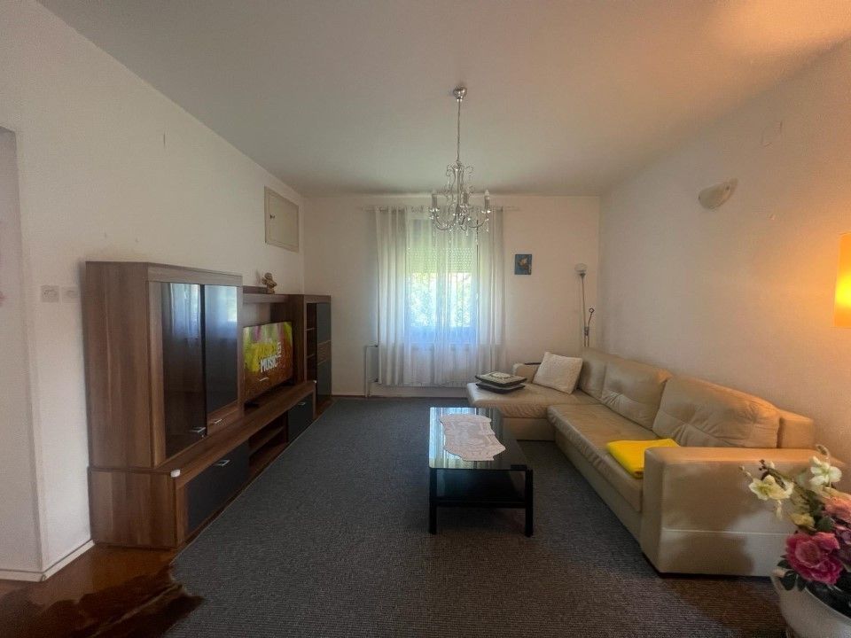 Haus zur Miete 1.200 € 4 Zimmer 160 m²<br/>Wohnfläche 500 m²<br/>Grundstück Velika Gorica center