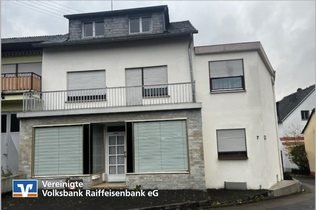 Einfamilienhaus zum Kauf 115.000 € 11 Zimmer 250 m²<br/>Wohnfläche 255 m²<br/>Grundstück Dhron Neumagen-Dhron-Dhron 54347