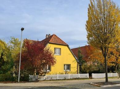 Einfamilienhaus zum Kauf 219.000 € 7 Zimmer 174 m² 1.180 m² Grundstück frei ab sofort Wolfhagen Wolfhagen 34466