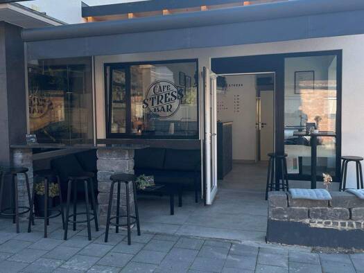 Laden zum Kauf provisionsfrei 149.999 € 1 Zimmer 26,2 m² Verkaufsfläche Further Straße 16 Wendelstein 90530