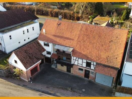 Einfamilienhaus zum Kauf provisionsfrei 95.000 € 7 Zimmer 150 m² 547 m² Grundstück Schwarz Grebenau 36323
