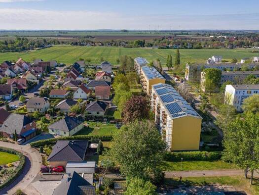 Wohnung zur Miete 280 € 2 Zimmer 47,2 m² 1. Geschoss Schladebacher Straße 64 Bad Dürrenberg 06231