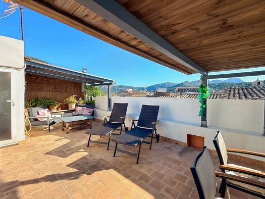 Stadthaus zur Miete provisionsfrei 1.650 € 4 Zimmer 90 m² 59 m² Grundstück Pollença 07460