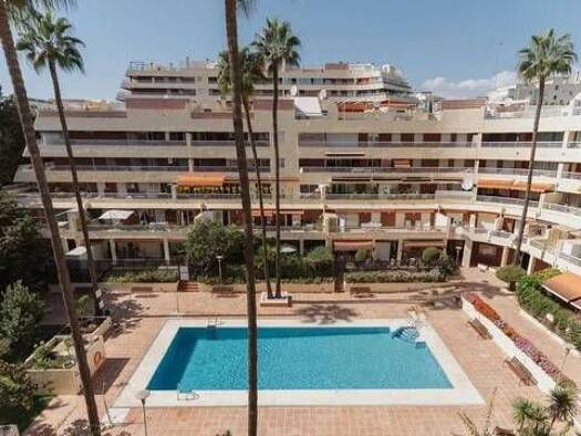Penthouse zum Kauf 1.694.900 € 3 Zimmer 255 m² 4. Geschoss Calle Notario Luis Oliver Marbella 29601