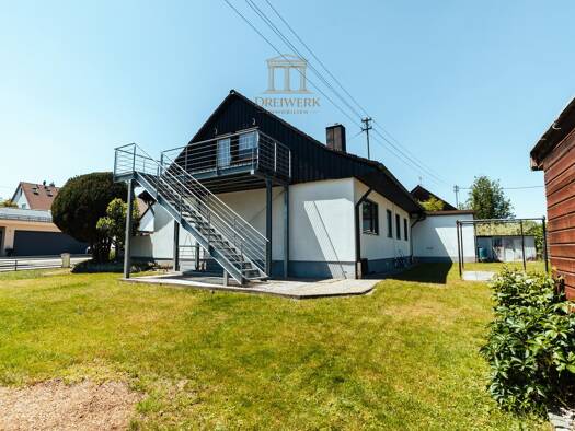 Einfamilienhaus zum Kauf 549.000 € 7 Zimmer 200 m² 695 m² Grundstück Obergriesbach Obergriesbach 86573
