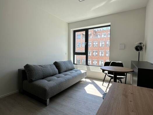 Wohnung zur Miete 550 € 1 Zimmer 27 m² 4. Geschoss frei ab sofort Mögeldorf Nürnberg 90482