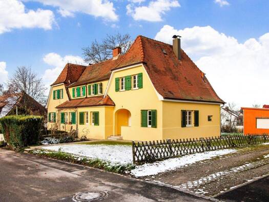 Doppelhaushälfte zum Kauf 478.000 € 5 Zimmer 132 m² 409 m² Grundstück Rottweil 78628