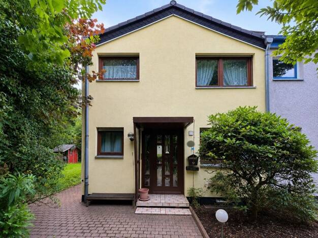 Reihenendhaus zum Kauf 320.000 € 4 Zimmer 106,4 m² 383 m² Grundstück Ochshausen Lohfelden 34253