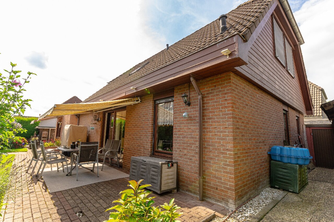 Einfamilienhaus zum Kauf 325.000 € 7 Zimmer 154 m²<br/>Wohnfläche 385 m²<br/>Grundstück Dröschede Iserlohn 58638