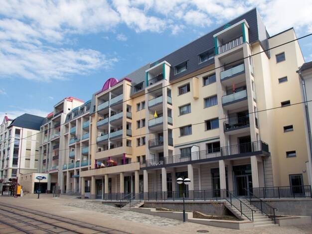 Wohnung zur Miete 308 € 2 Zimmer 47,5 m² 3. Geschoss frei ab 01.12.2026 Bahnhofstraße 28 Stadtmitte Plauen 08523