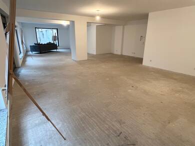 Laden zur Miete 2.060 € Innenstadt Regensburg 93047