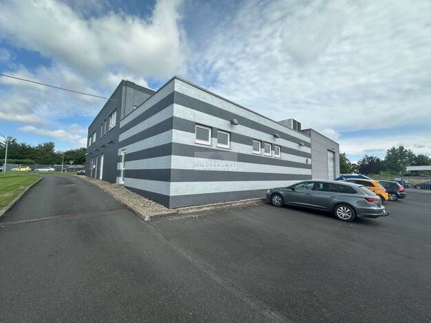 Lagerhalle zum Kauf 1.000.000 € 250 m² Lagerfläche Rosdorf 37124