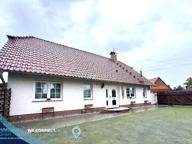 Einfamilienhaus zum Kauf 328.000 € 6 Zimmer 180 m² 4.500 m² Grundstück Rochau 39579