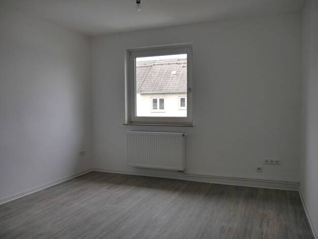 Wohnung zur Miete 527 € 3 Zimmer 60,6 m² 1. Geschoss frei ab 31.08.2026 Karl-Kihn-Straße 1 Großauheim Hanau 63457