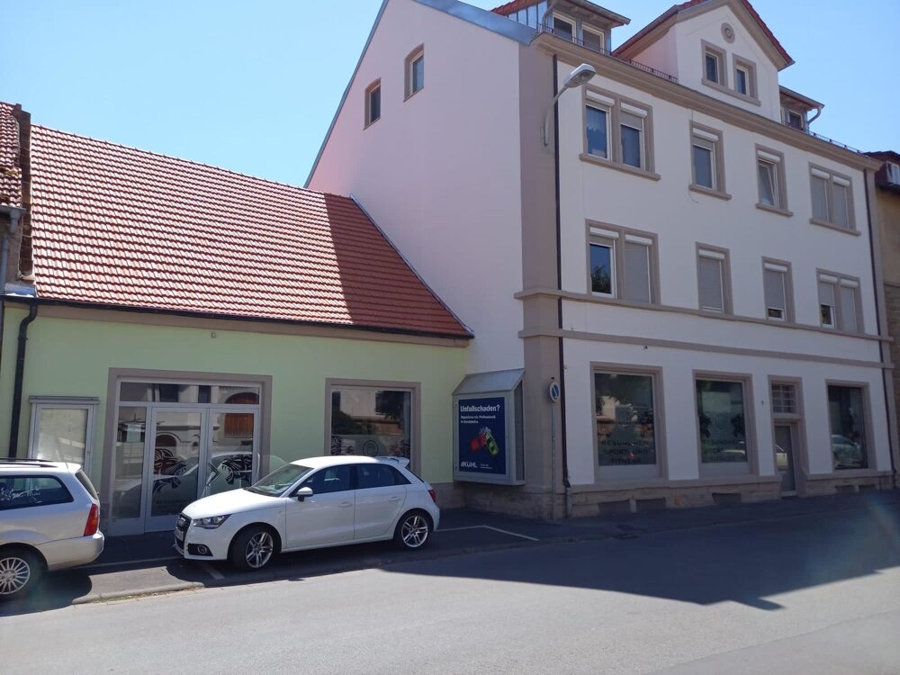 Haus zum Kauf 793.000 € 16 Zimmer 401 m²<br/>Wohnfläche 851 m²<br/>Grundstück Gerolzhofen Gerolzhofen 97447