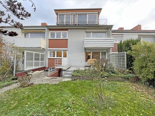 Reihenmittelhaus zum Kauf 449.000 € 8 Zimmer 190,9 m² 260 m² Grundstück Laatzen 30880