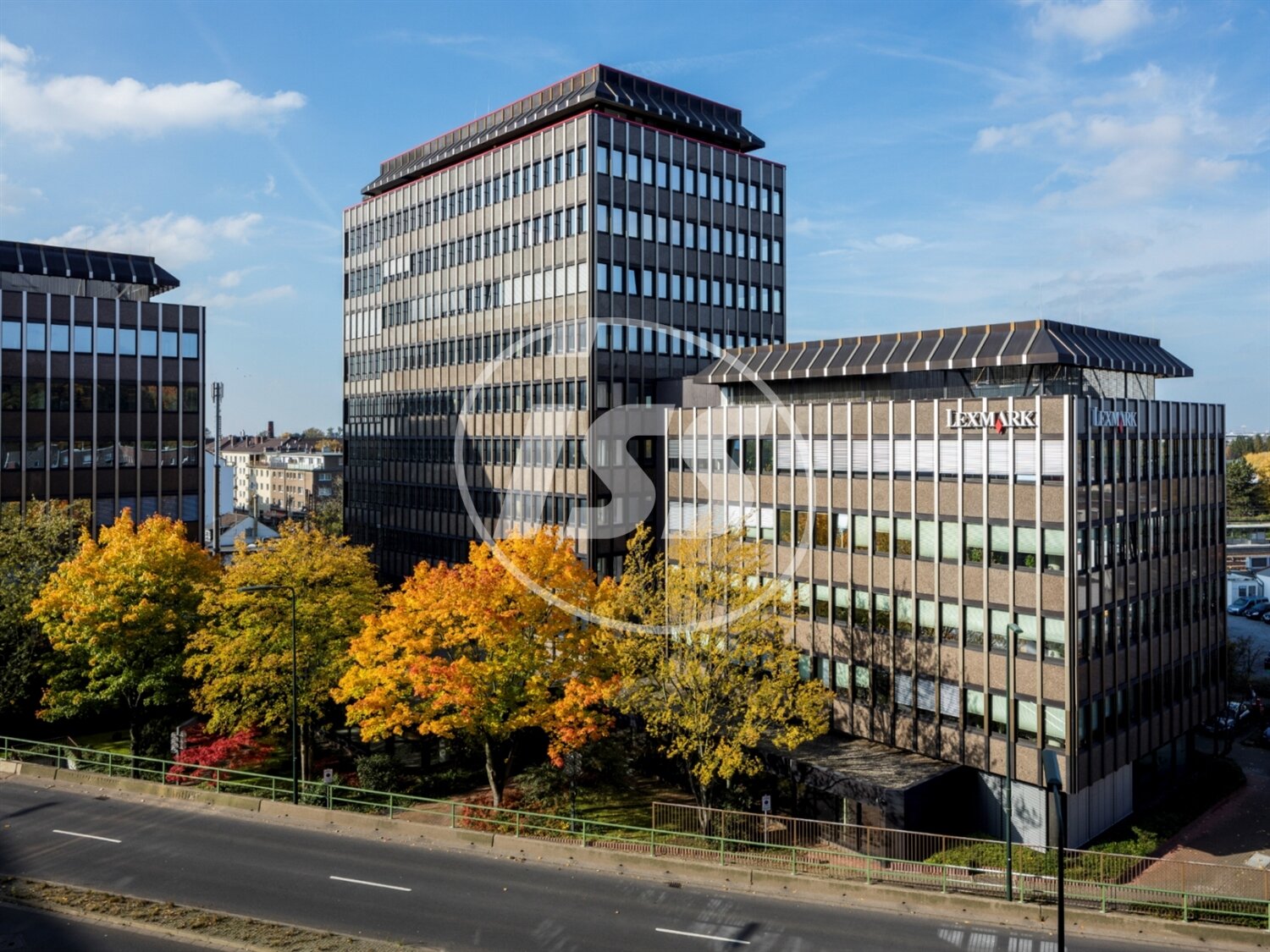 Bürofläche zur Miete provisionsfrei 11,90 € 445 m²<br/>Bürofläche Oberrather Straße 2-6 Rath Düsseldorf 40472