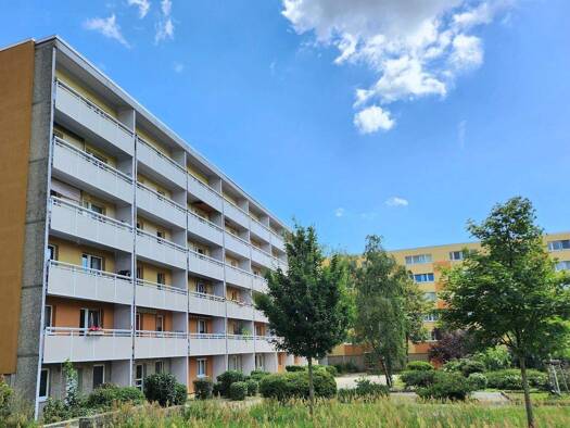 Wohnung zur Miete 327 € 3 Zimmer 57,3 m² 4. Geschoss Birkenallee 75 Frankfurt Frankfurt (Oder) 15232