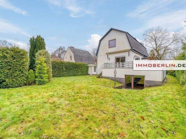 Haus zum Kauf 675.000 € 4 Zimmer 680 m² Grundstück Hermsdorf Berlin 13467
