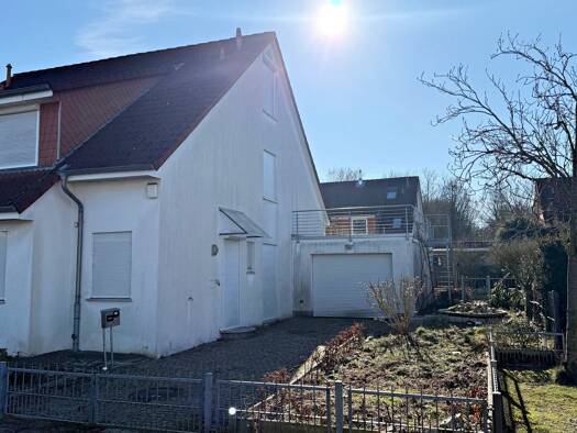 Doppelhaushälfte zum Kauf 380.000 € 5 Zimmer 110 m² 317 m² Grundstück Arsten Bremen 28279