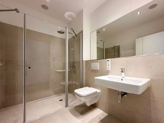 Wohnung zur Miete 1.311 € 3 Zimmer 81,9 m² EG frei ab 01.12.2026 Emil-Fuchs-Straße 5 Zentrum-Nordwest Leipzig 04105
