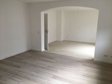 Wohnung zur Miete 1.200 € 3 Zimmer 106 m² 2. Geschoss frei ab sofort Mülheim Köln 51065