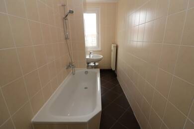 Wohnung zur Miete 509 € 4 Zimmer 73,9 m² 3. Geschoss Maxim-Gorki-Straße 67 Freiberg Freiberg 09599