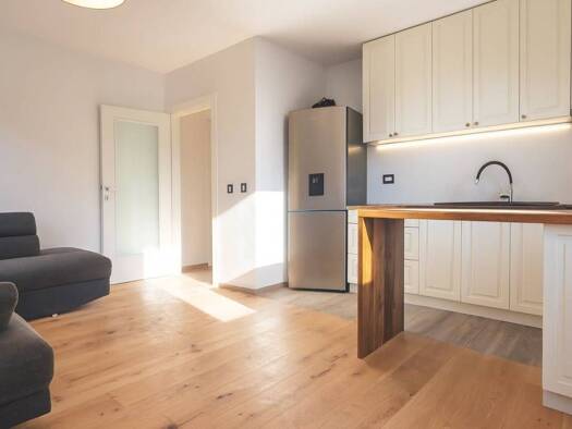 Wohnung zum Kauf 1.000 € 2 Zimmer 53 m² Dubrovnik